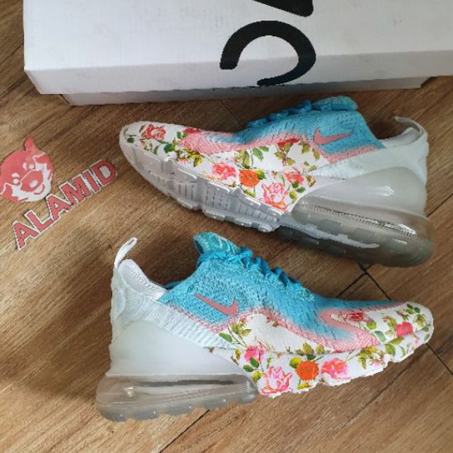 nike kylie boon price