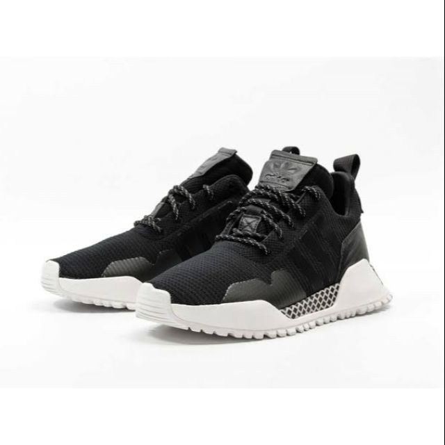 adidas by9395