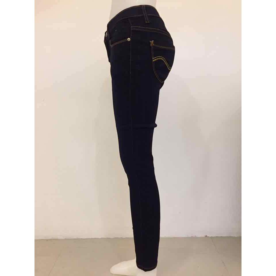 black denim skinny jeans