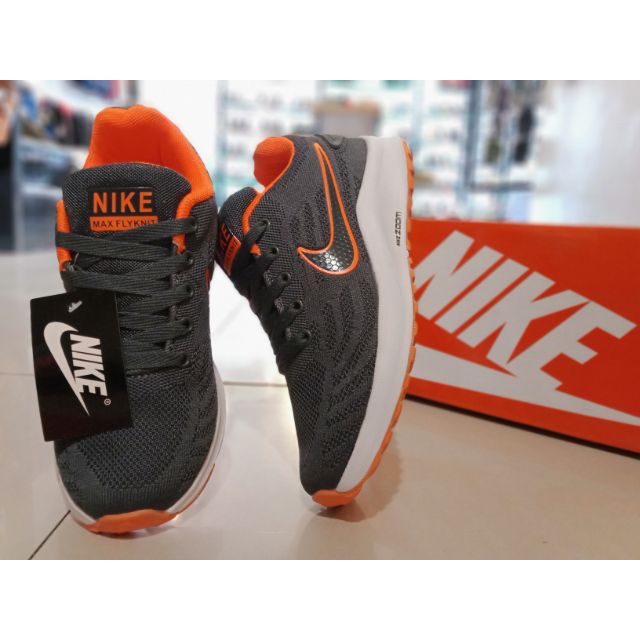 nike gray and orange shoes