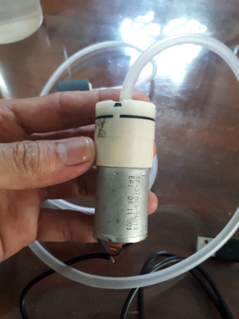 OXY Aquarium oxygen pump with battery powered 3,7v - 5v - Image 2