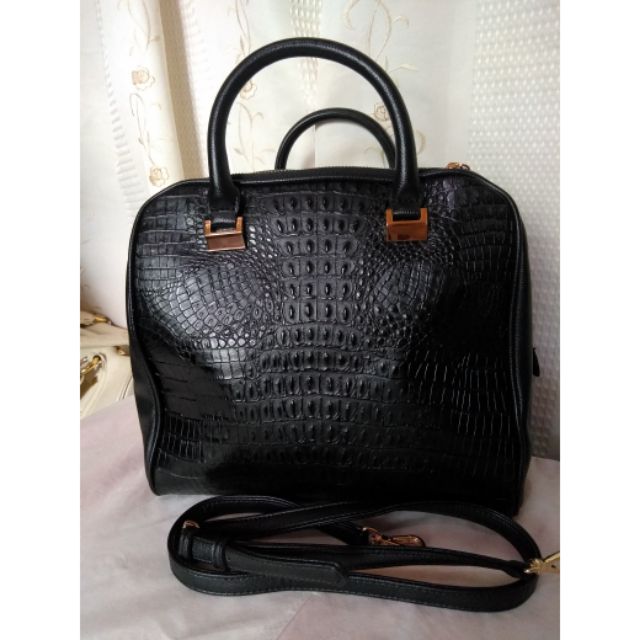 lulu castagnette luggage price