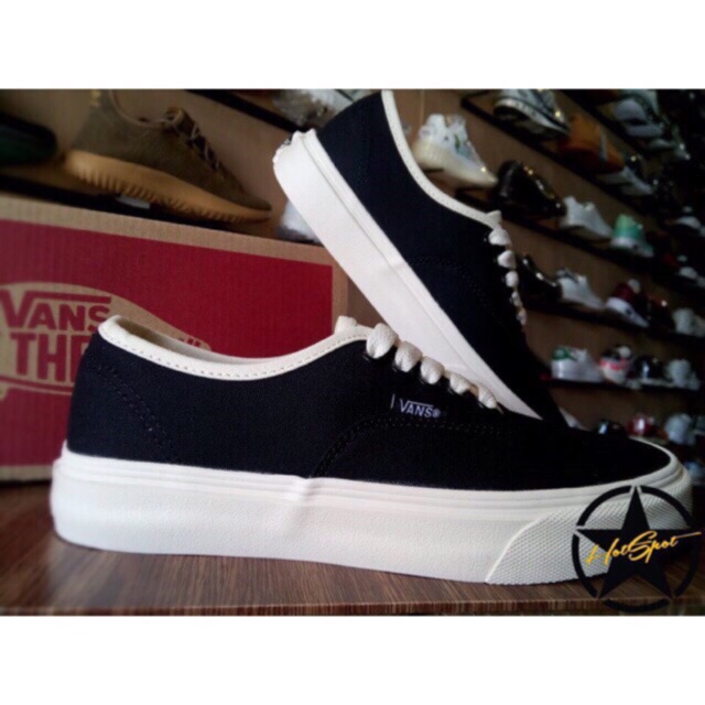 vans black casual shoes