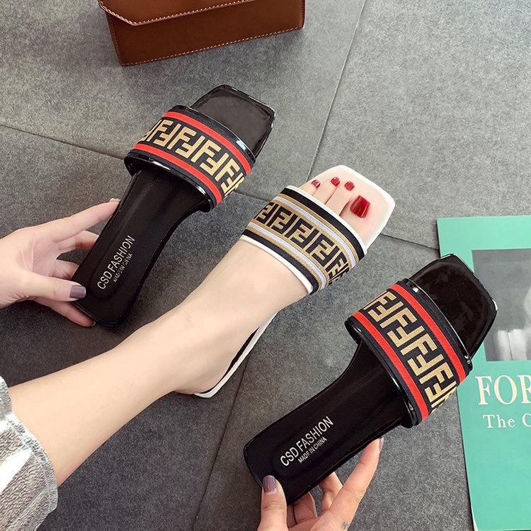 women's fendi flat sandals