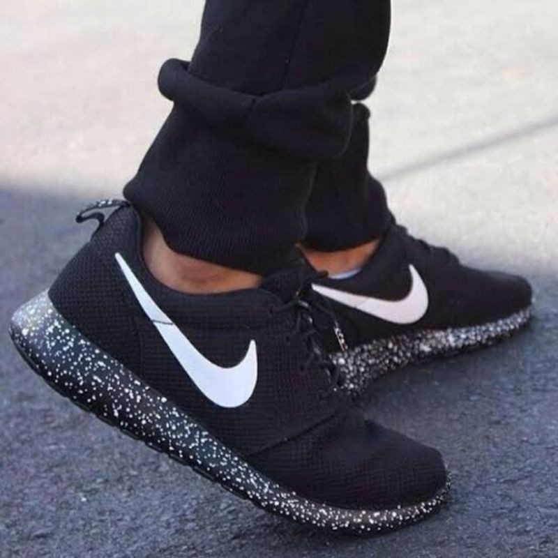 Sale Price Nike Roshe Run 1 Oreo | Shopee Philippines