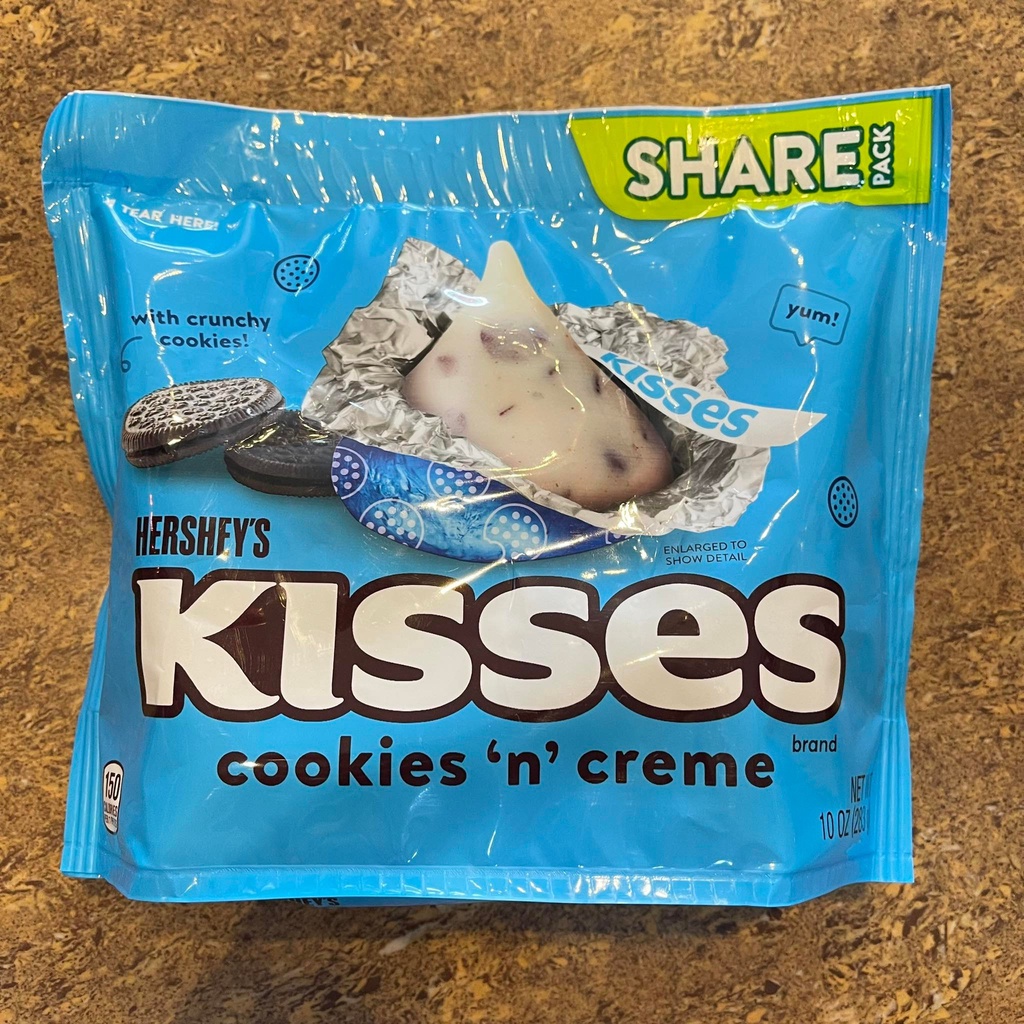 Hershey's Kisses Cookies n' Creme Share Pack, 283g | Shopee Philippines