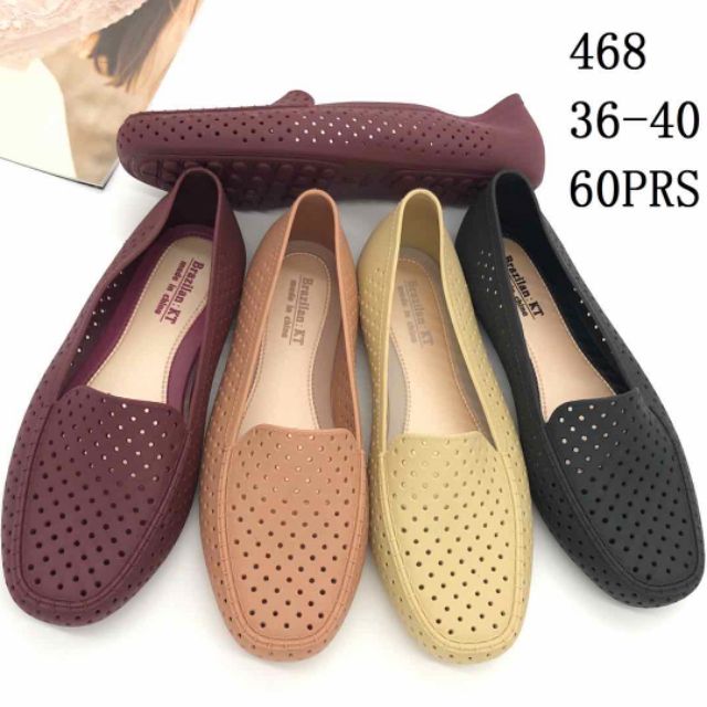 close shoes for women