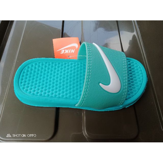 nike slippers for kids
