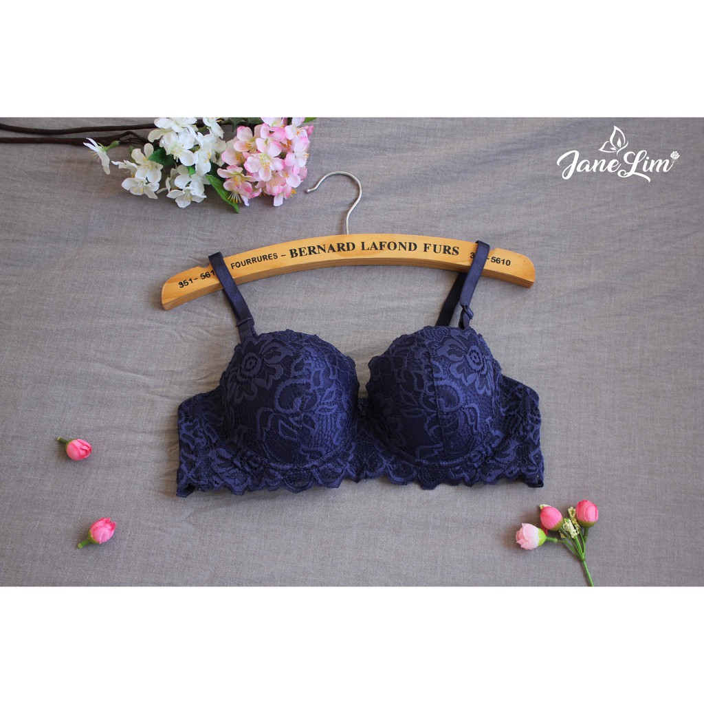 black lace strapless bra