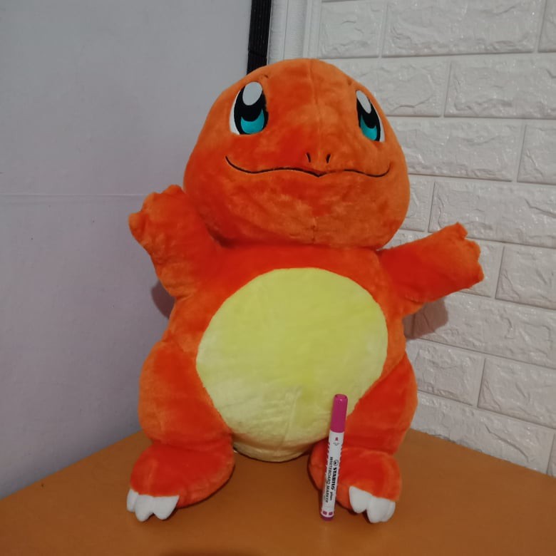 giant stuffed charmander