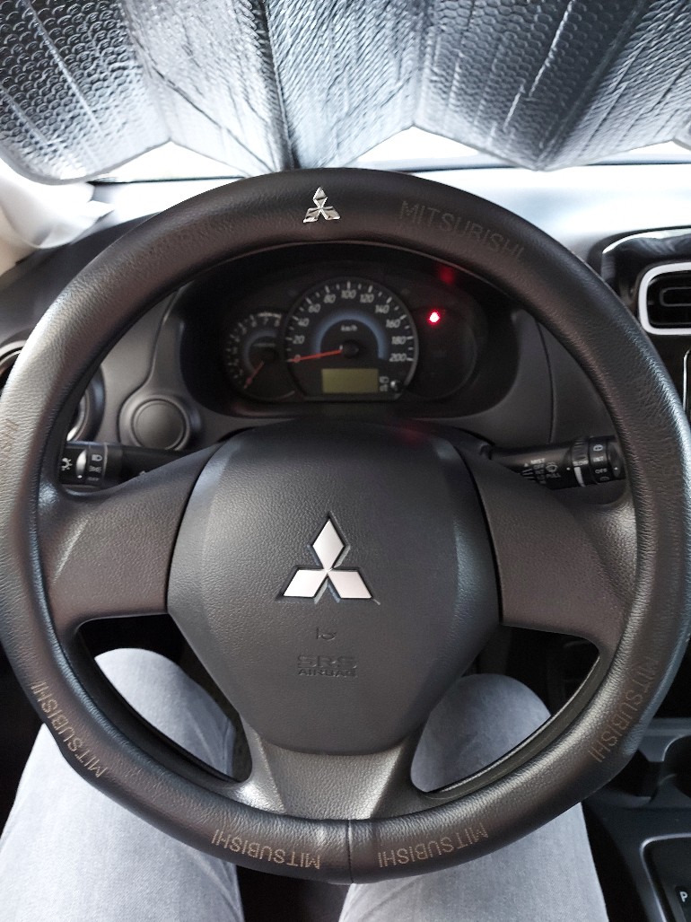 mitsubishi adventure steering wheel size