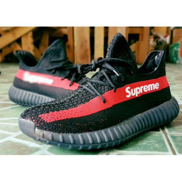 yeezy boost x supreme