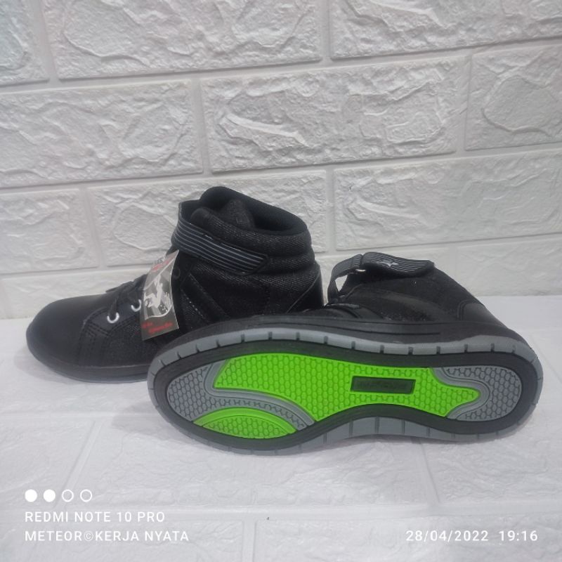 Pro ATT ENRICO Black School Shoes / Basketball Shoes Pro ATT Shopee Philippines