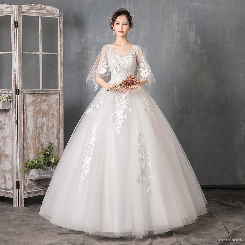 wedding dress for thin girl