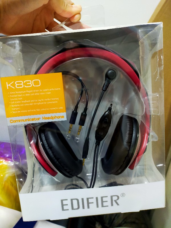 Edifier K830 Over-Ear Stereo 