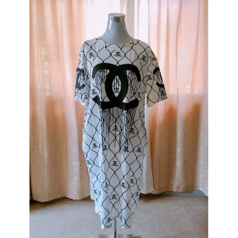 Introducir 53+ imagen chanel t shirt dress