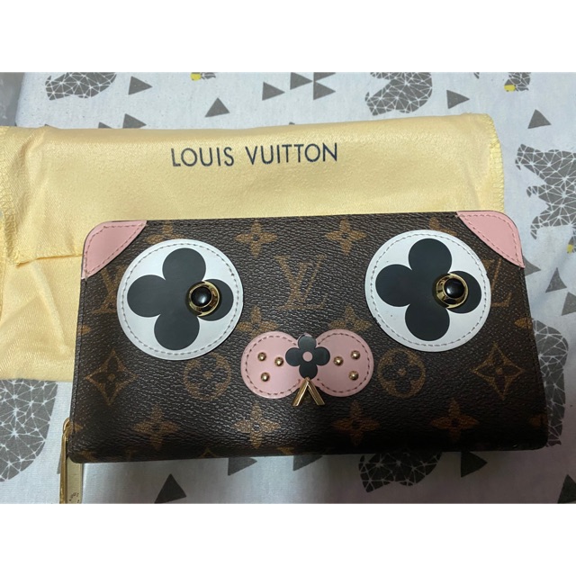 lv dog wallet