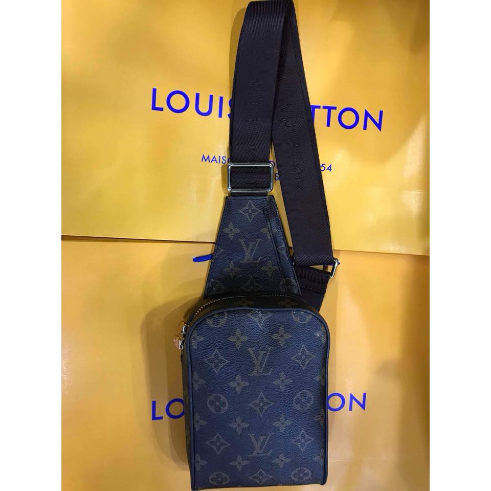 lv geronimos waist bag