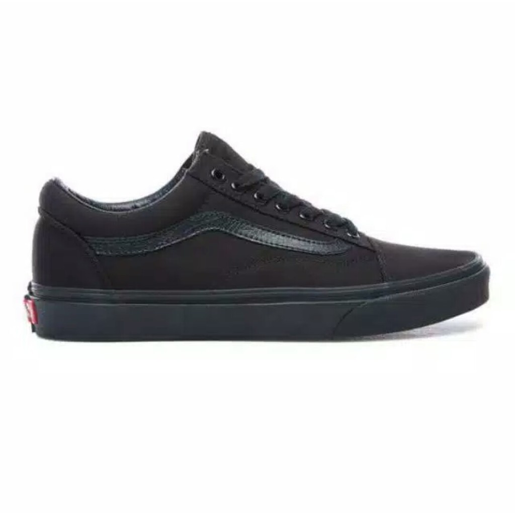 full black vans