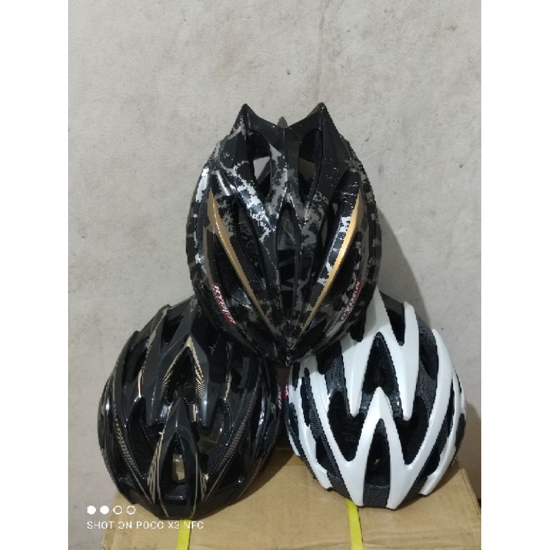 large bike helmet