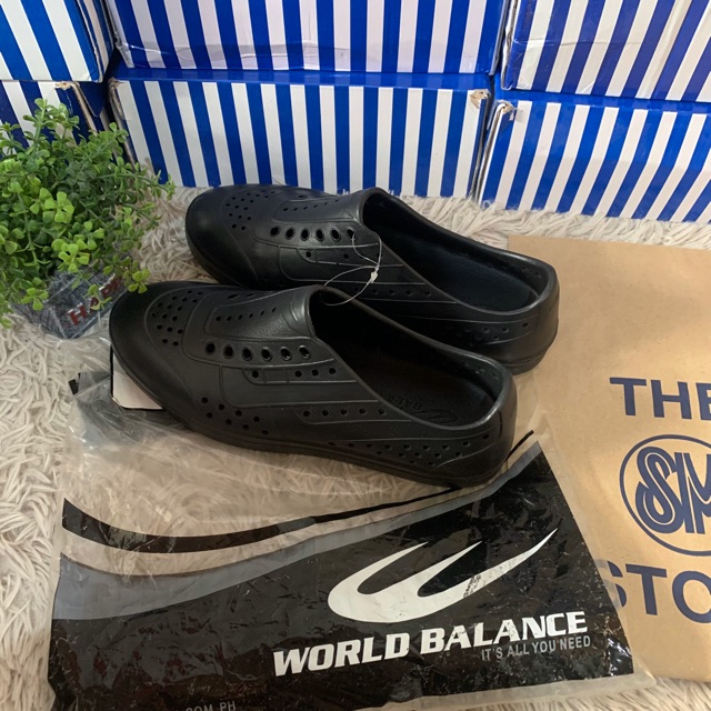 world balance jelly shoes