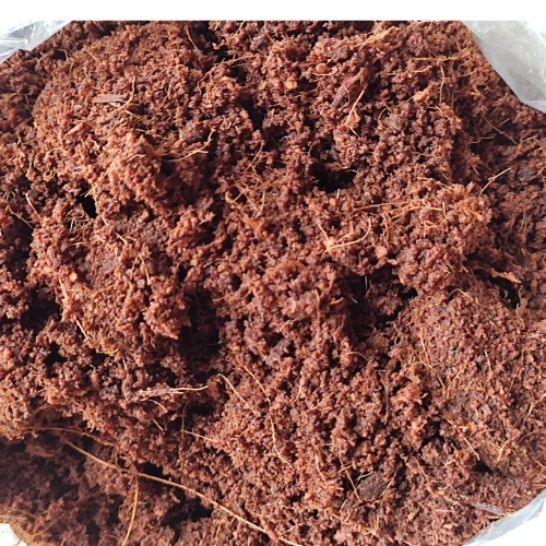 COCONUT COIR PEAT FOR PLANTS 1KG PER PACK GOOD FOR PLANTS SOIL TO