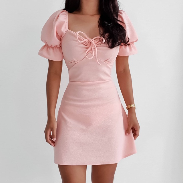 puff sleeve pink dress