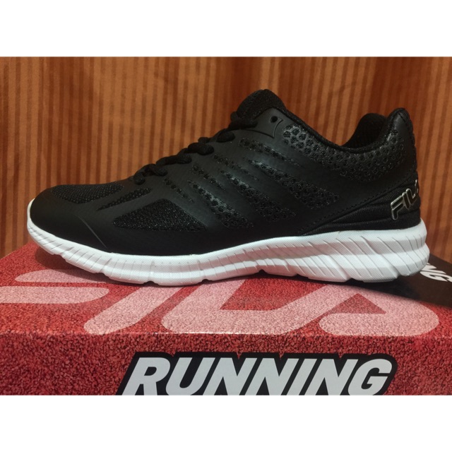 Fila running shoes / womens shoes | Shopee Philippines