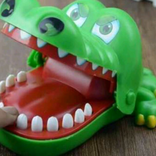 crocodile dentist shopee