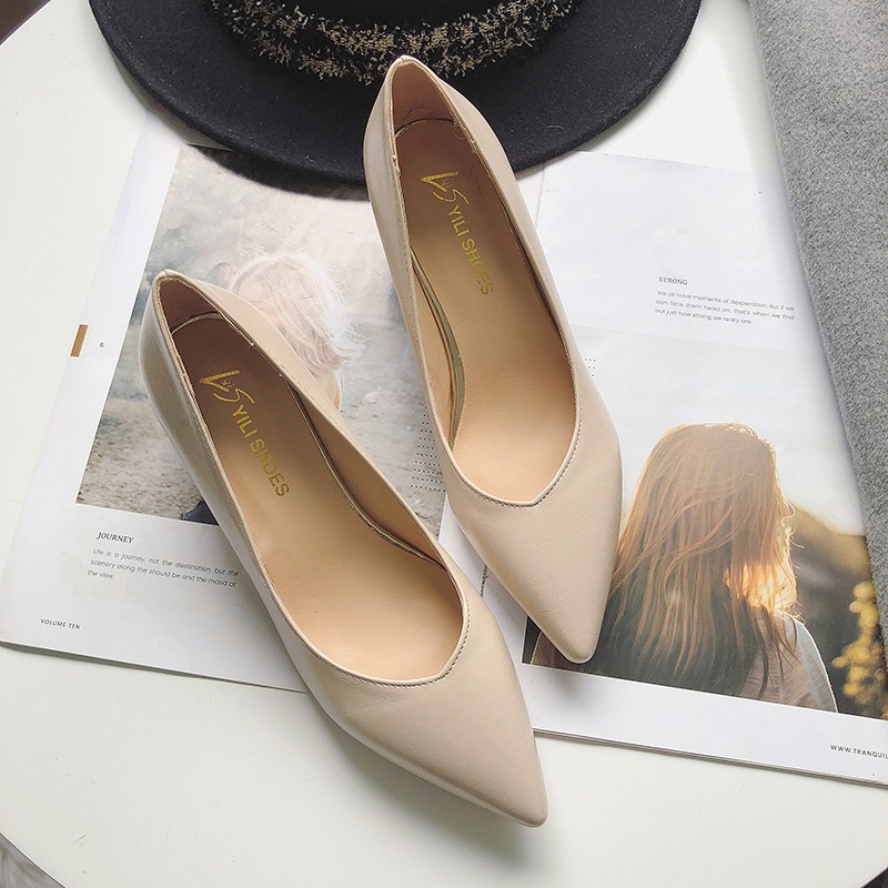 vintage pumps shoes