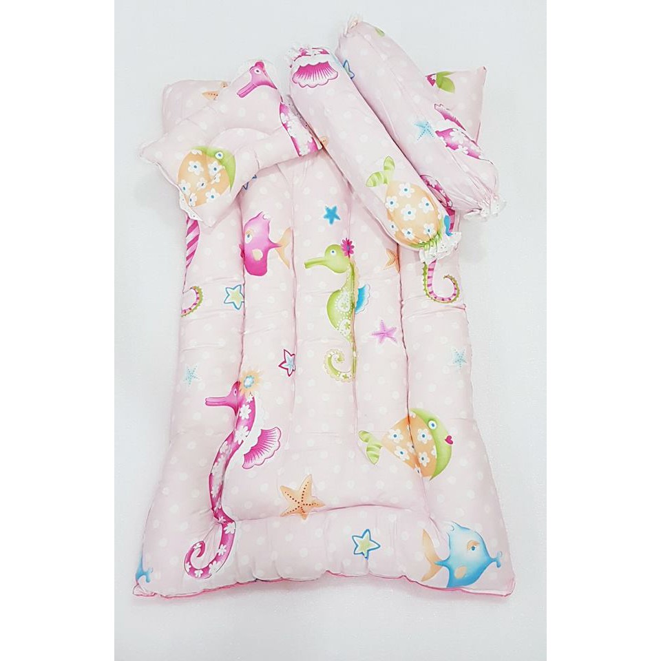 baby comforter and pillow set