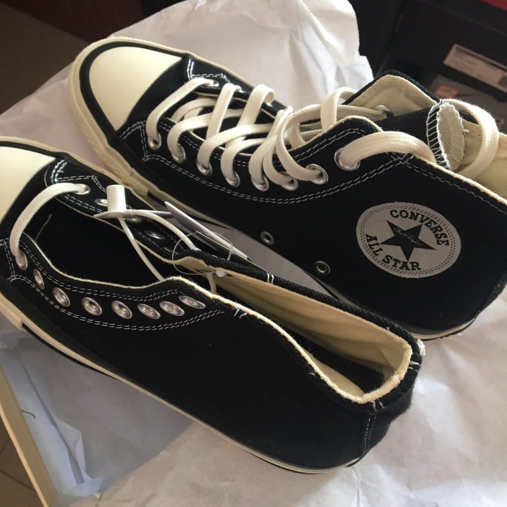 converse non slip sneakers