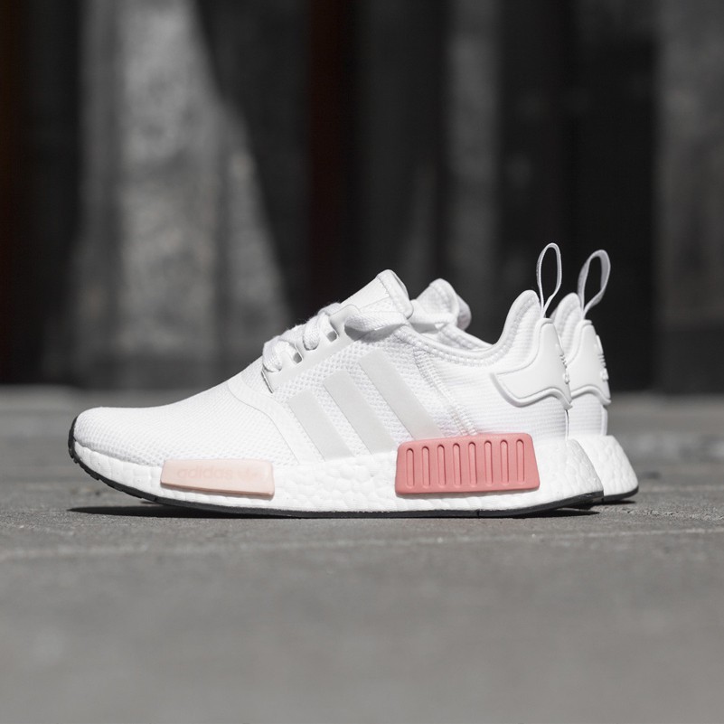 white and pink adidas nmd r1