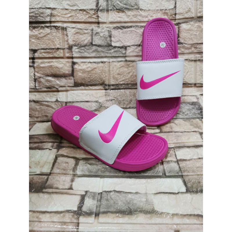 sandal slip on nike