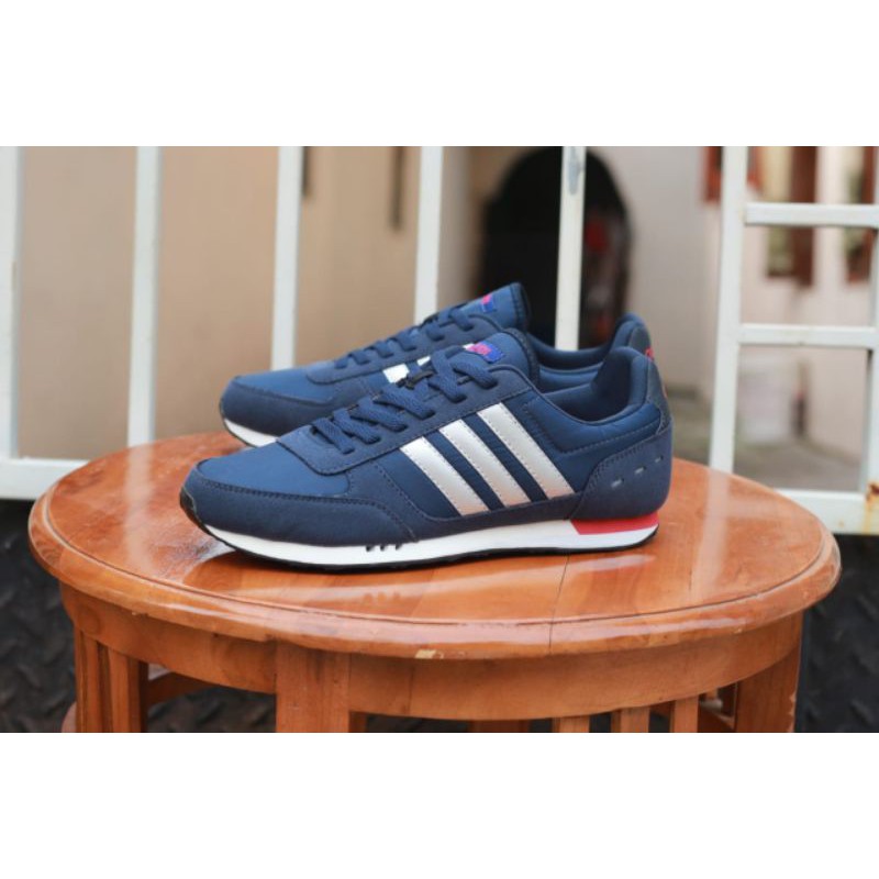 adidas neo city racer navy brown