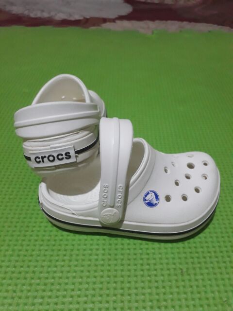 crocs sm fairview