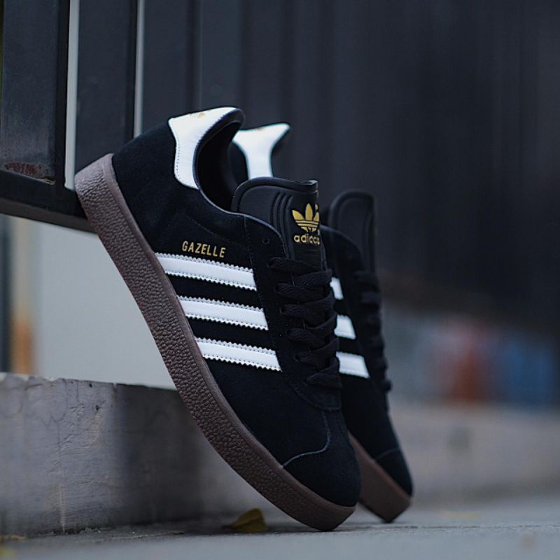 adidas gazelle black white gum