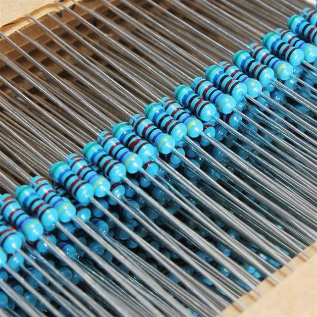 600PCS 1 4W Metal Film Resistor Kit 1 Resistor Assorted Kit Set 10 Ohm 1M Ohm Resistance Pack 