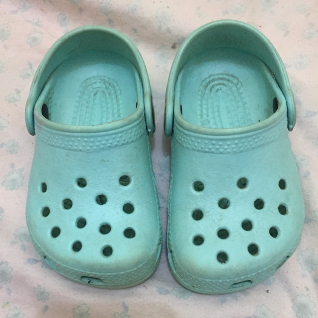 Crocs Baby Clog (powder blue) | Shopee Philippines