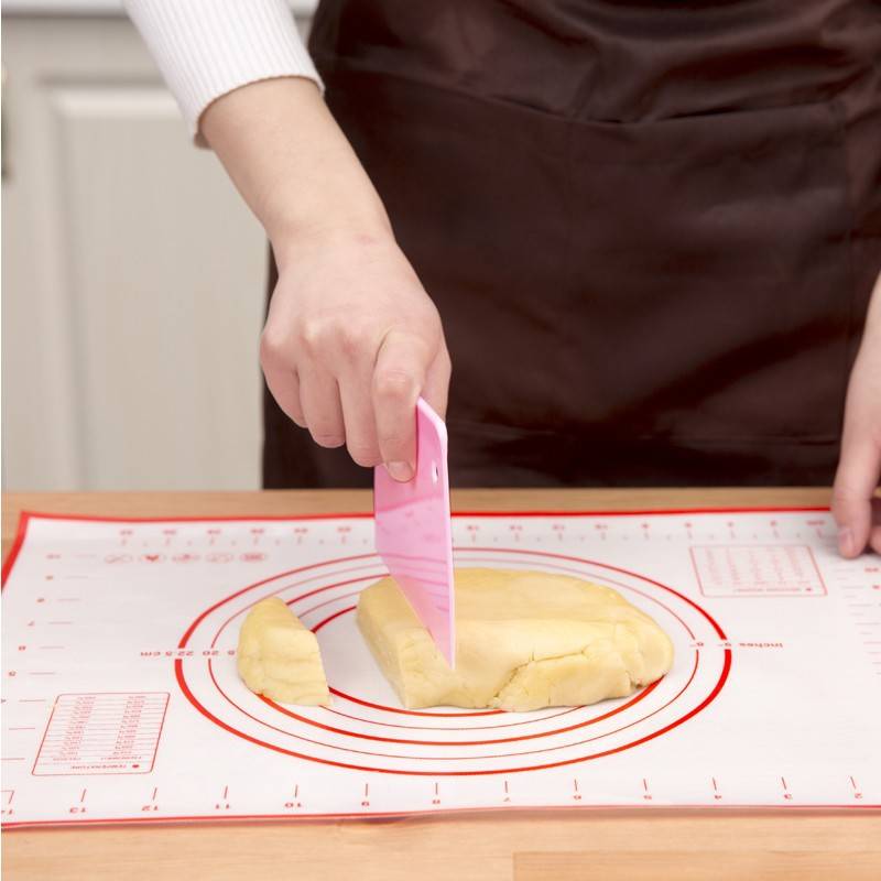 Oversized (19.5*12.7*13.5CM)Dough Cutter Trapezoid Spatula Dough Scraper Kitchen Butter Knife Baking Pastry Tools Cake Topper Baking Accessories