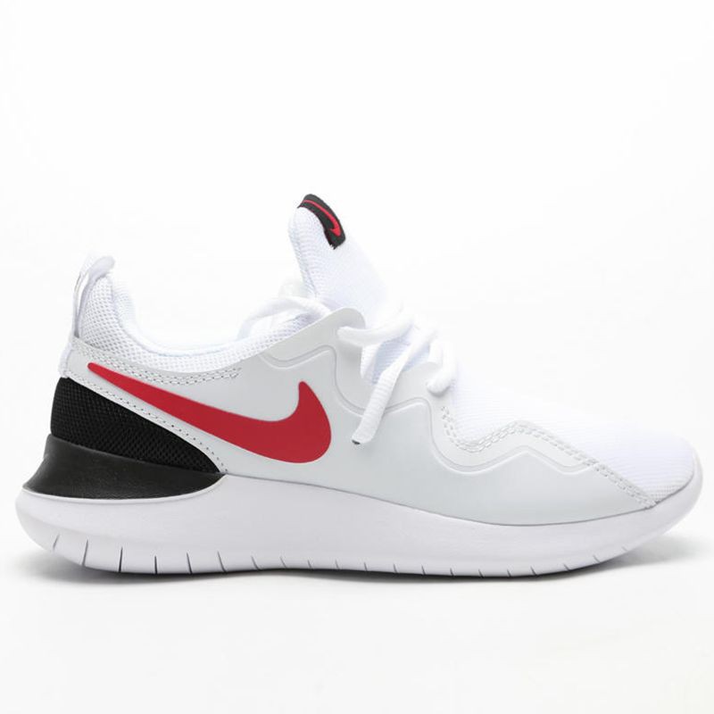 nike tessen running shoes