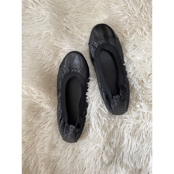 Women's Ballet Flats in Black Pattern Captoe - Foldable Shoes ...