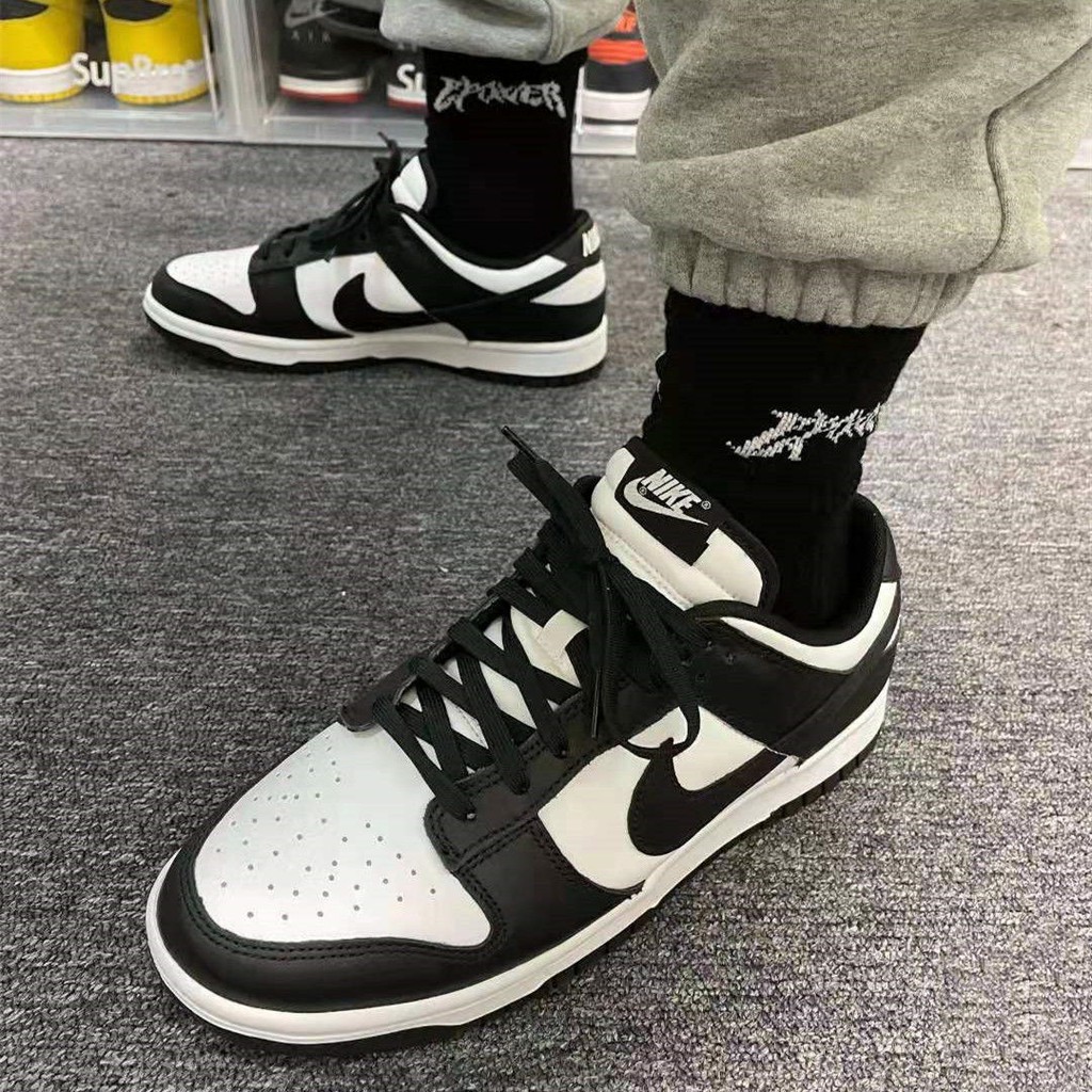 dunk low panda