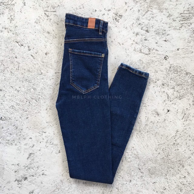 hi rise slim fit jeans