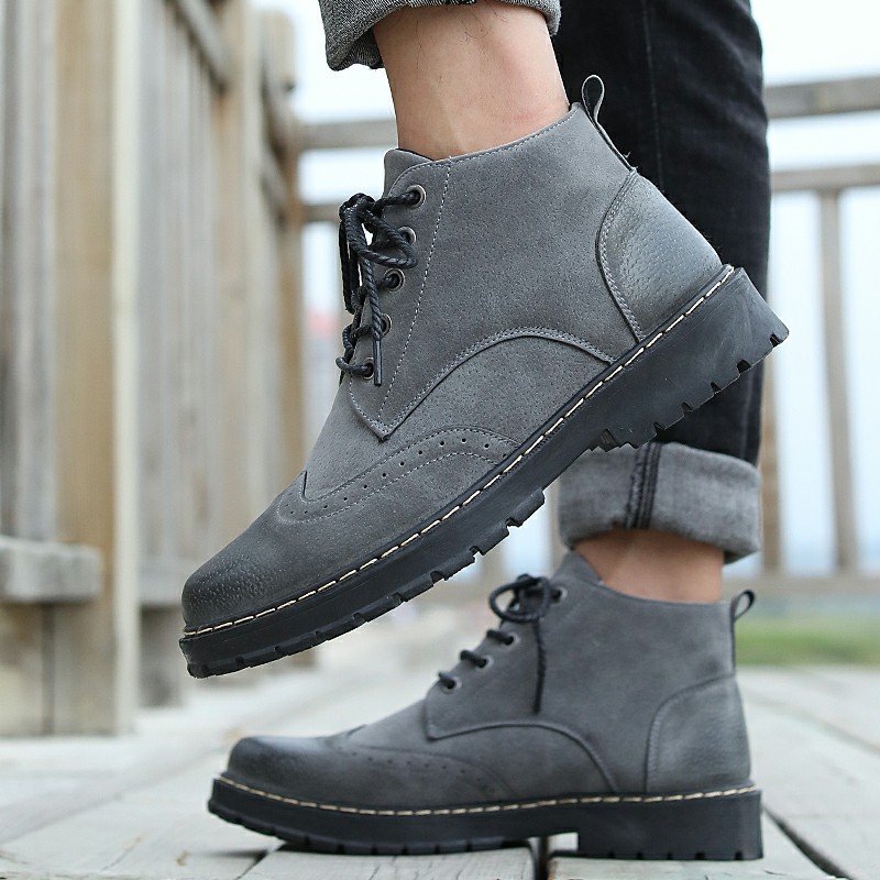 casual male boots