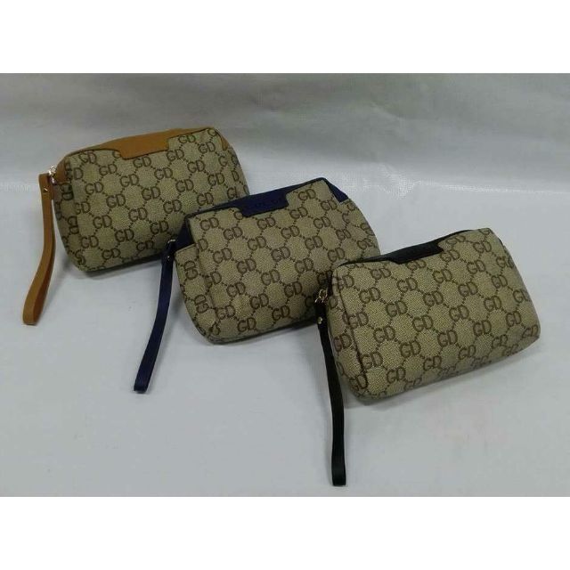 gucci pouch