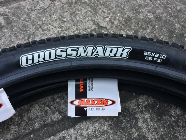 maxxis crossmark 26 2.1