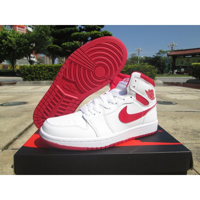 nike air jordan 1 metallic red