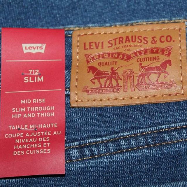 levi's 712 slim size 31