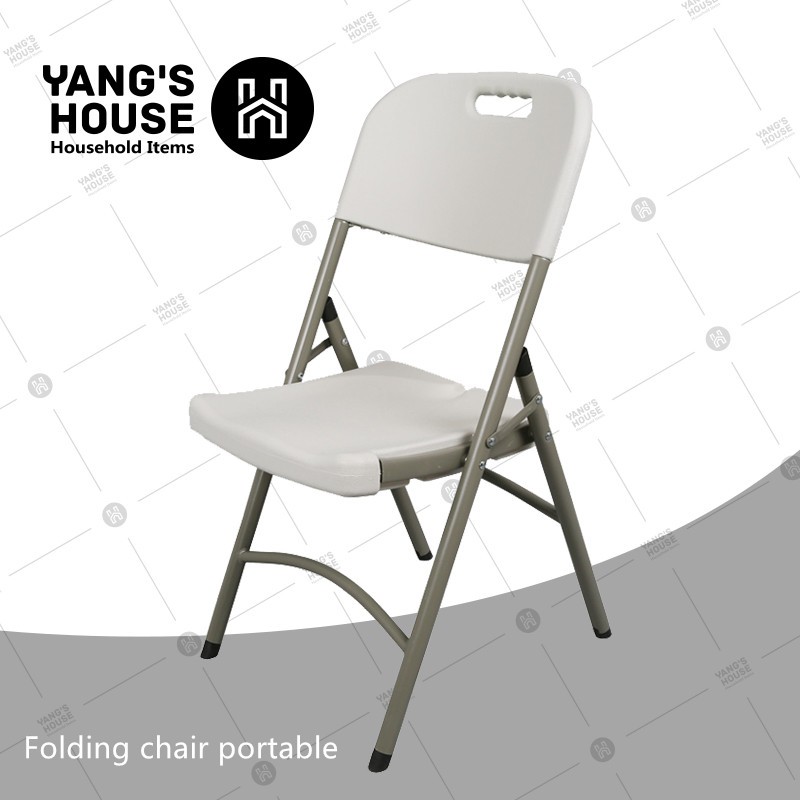 folding chair with swivel table